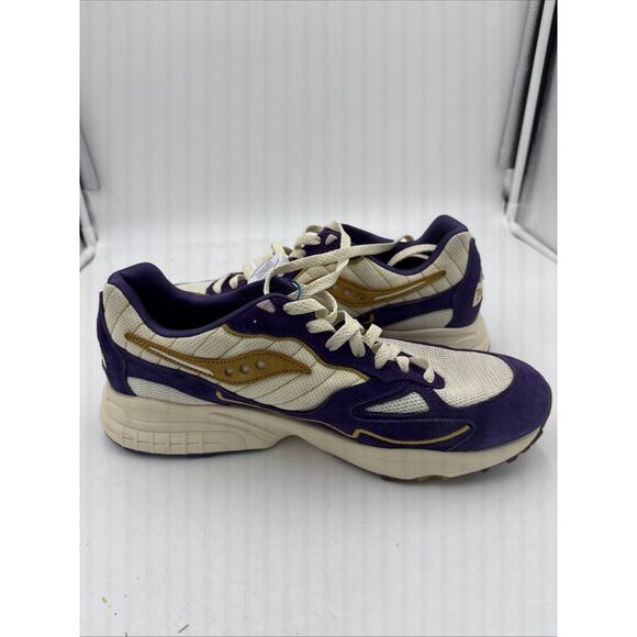 Size 11.5 - Claima x Saucony 3D Grid Hurricane Claim a Seat Sample main image 7